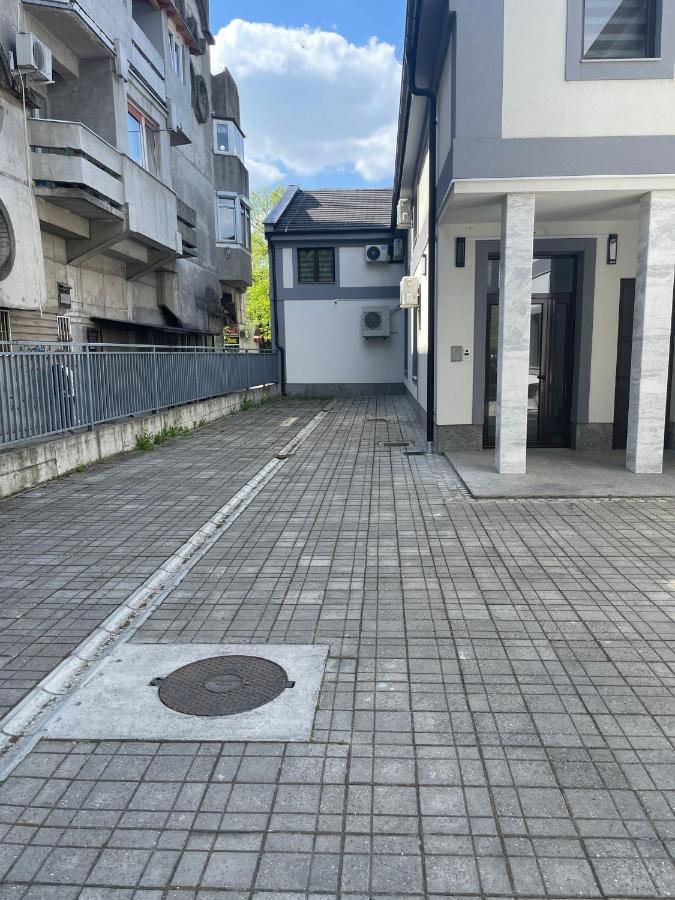 Morpheus Apartmani Sremska Mitrovica Dış mekan fotoğraf