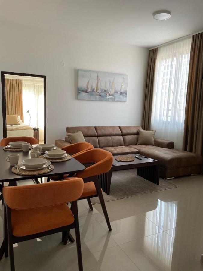 Morpheus Apartmani Sremska Mitrovica Dış mekan fotoğraf